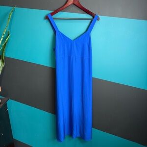 Elegant Blue Sleeveless Dress